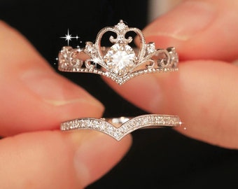 Anillo de corona / conjunto de anillos de compromiso moissanite / conjunto de anillos de promesa vintage / conjunto de anillos art deco / anillo de princesa / conjunto nupcial de oro blanco macizo