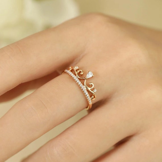 Buy PRINCESS CROWN RING, White Band Moissanite Gemstone Queen Crown Beaded  Dainty Ring, Unique Design Gold Crown Ring Gift for Her Online in India -  Etsy