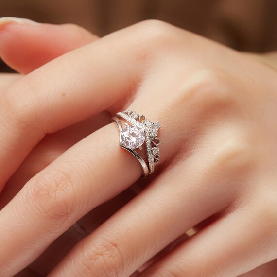 CROWN BAND RING Unique Princess Crown Band White Band Moissanite