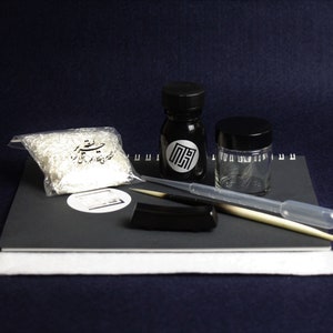 Murano Glass Dip Pen, Inkwell and Ink Bottle Set. Glass Inkwell for Calligraphy  Dip Pens and Quills, Desk Ink Well and Pen Set 