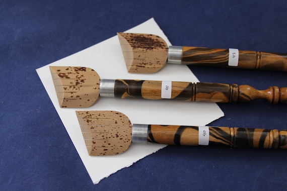 41-45 mm Single extra wide spotted bamboo qalam pens for Arabic calligraphy