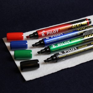 Pilot 400 Permanent Marker for Arabic calligraphy – 4 mm