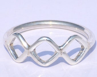 Hohler Ring, handgefertigter Ring, 925er Silberring, dreifacher hohler Ring, Midi-Ring, Stapelring, Zappelring, klobiger Ring, Kreisring