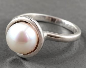 Natural Pearl Ring, 925 Sterling Silver Ring, Round Pearl Ring, Freshwater Pearl Ring, Ring for Women, Handmade Jewelry, Gift for Her