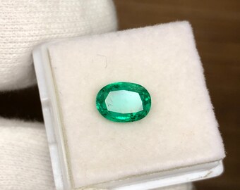 Zambian Emerald Gemstone, 1.95 ct Oval Cut