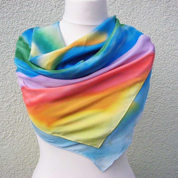 Silk scarf, (32) 100 % silk crepe de chine 90 x 90 cmbainted in rainbow colors