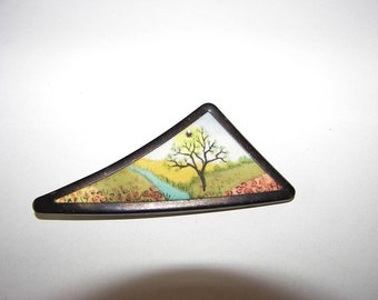 Three different silk brooches, small works of art on landscapes, hand painted