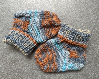 Pretty baby socks - newborn socks in gray / turquoise