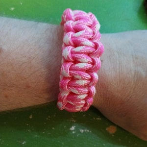 Pink & White Camo 550 Survival Paracord Bracelet