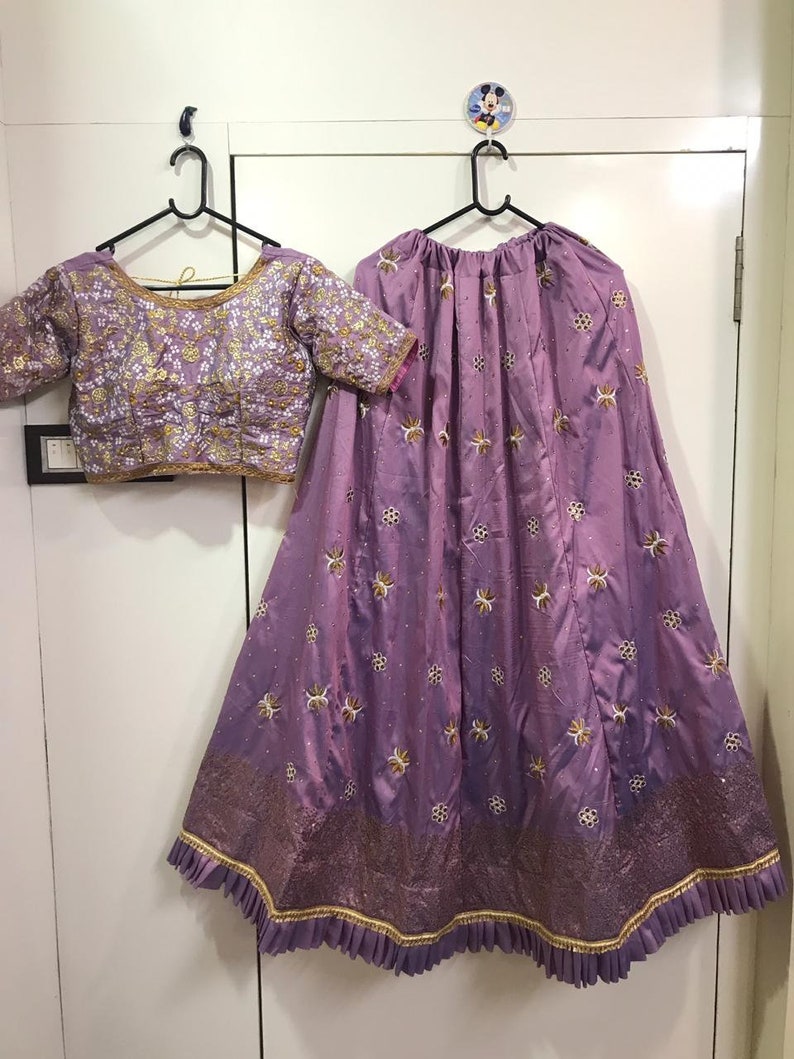 Soft Tapetta Silk Bridal Fancy Pattern Purple Designer Set Lengha Skirt Women/'s Indian Ethnic Wedding Wear Bridal Lehenga Choli