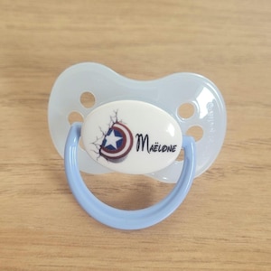Personalisierte Lutscher mit Marvel-Grafiken
