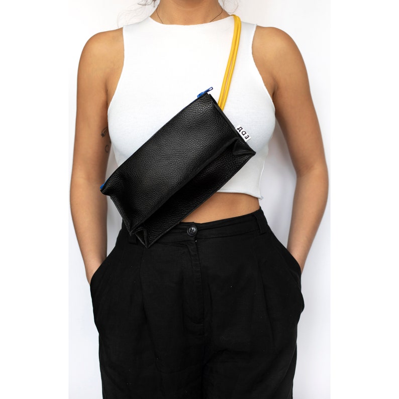 black bum bag women's