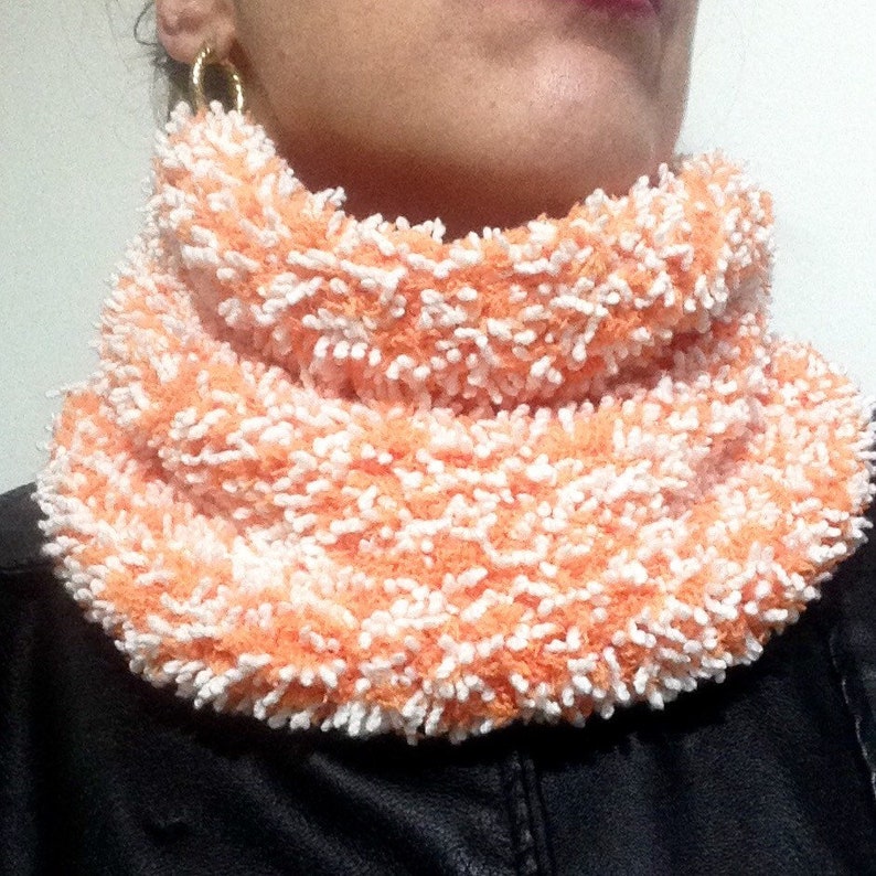 Neck warmer scarf fur effect sugar grain handmade image 2