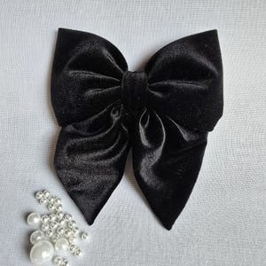 Black Velvet Hair Bow: Elegant Long Tail Clip