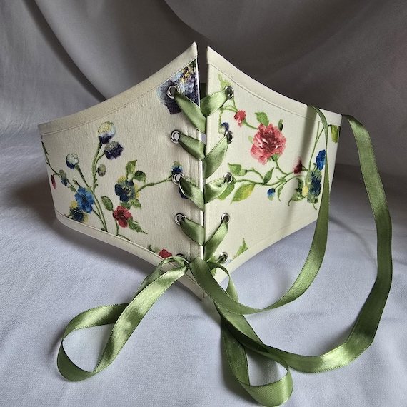 Underbust Corset Belt Floral – Renaissance & Cottagecore  display picture 3