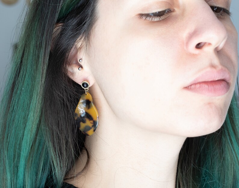 Acrylic Earrings-Plastic Earrings-Plexi Earrings-Square Earrings-Geometric Earrings-Yellow Earrings-Pop Art Earrings-Resin Earrings