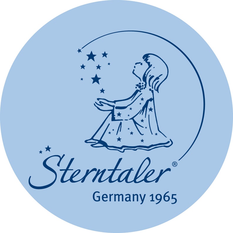 Sterntaler Kapuzenhandtuch Baylee blue mit Namen und optional Datum bestickt100x100 cmGeschenk zur GeburtGeschenk zur TaufeNeedleCat Bild 4