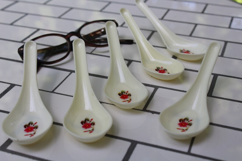 Vintage spoon rest for dining table