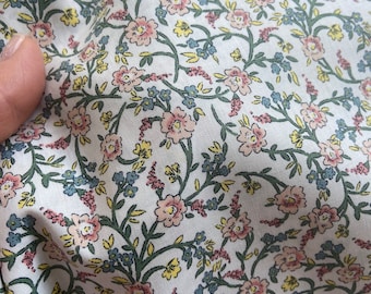 Cotton fabric little flowers on a white background, 100% cotton cloth 57"/145см width, designer fabric by the yard