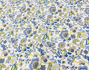 Cotton fabric little flowers on a white background, 100% cotton cloth 57"/145см width, designer fabric by the yard