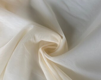 Soft yellow tulle,light yellow beige coloured tulle, the colour of soft yellow Tulle of high quality, tulle for veil, skirt, dress, width 3m