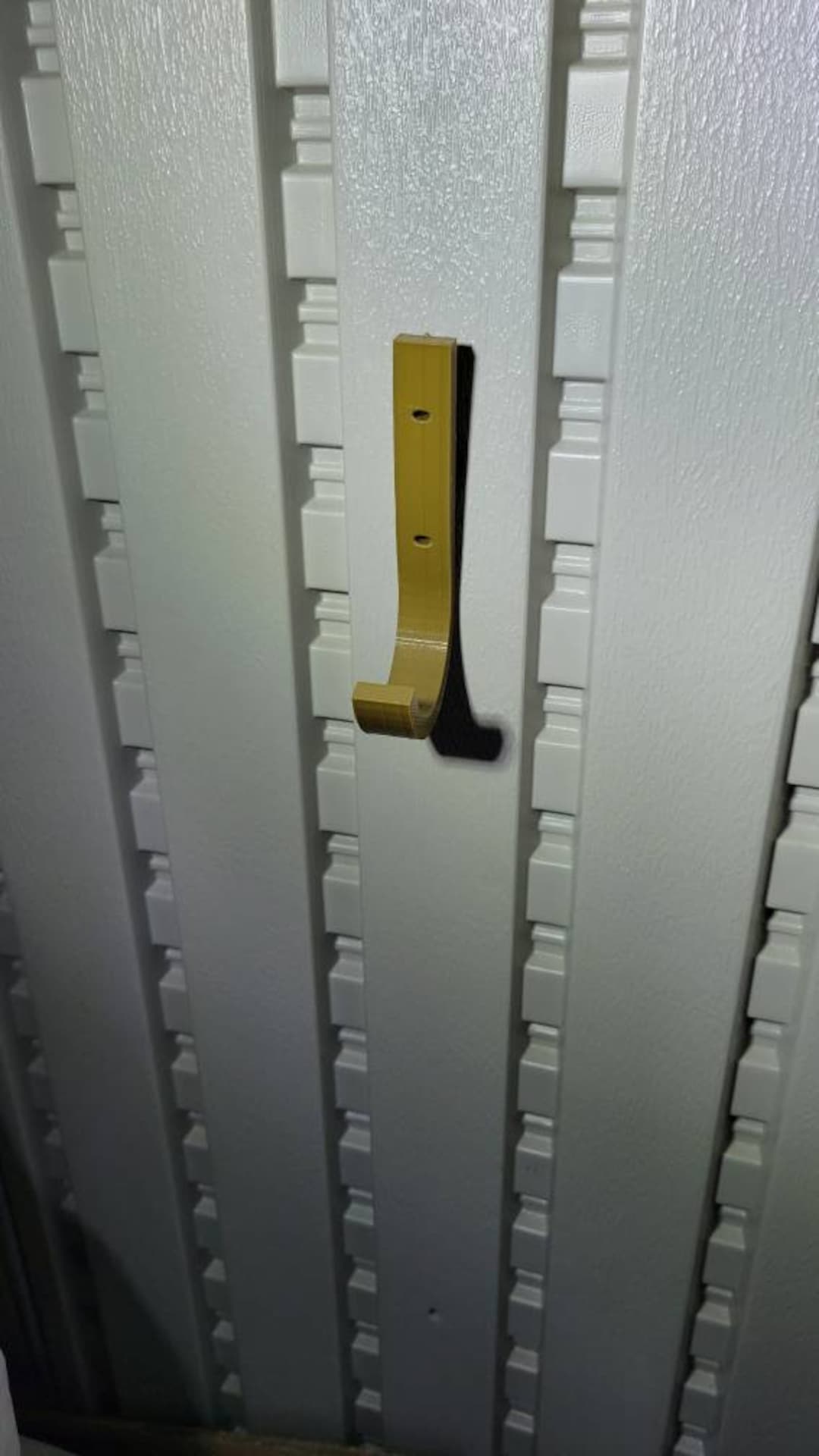 Suncast Resin Shed J Hook Yard Tool Rack Garden Shed Wall Hook She Shed