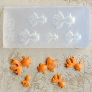 Silicone mold with miniature fish motives