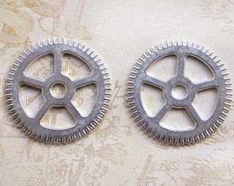 6 large 25mm light silver cogwheels