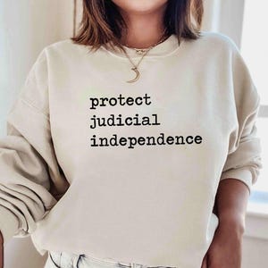 resist vive viva la resistance tshirt tee shirt t-shirt t subtle fuck anti trump suck liberal progressive republican democrat protest hold the line activist activism leftist dissent save our democracy protect judicial judge government constitution