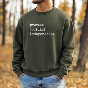 resist vive viva la resistance tshirt tee shirt t-shirt t subtle fuck anti trump suck liberal progressive republican democrat protest hold the line activist activism leftist dissent save our democracy protect judicial judge government constitution