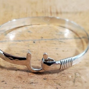  Customer reviews: St. Croix Style Hook Bracelet 6 mm wide,  Sterling Silver and 14K Gold Fill Island Love Bracelet