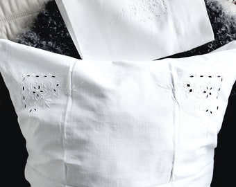 Hole Lace Richelieu Lace Pillow Covers Embroidery,White LEINEN Parade Pillow Ruffles