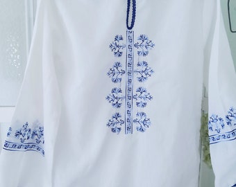 VINTAGE:,embroidery blue,peasant BLOUSE,white,Greece