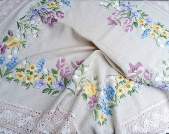 Handcrafted, spring, tulips, embroidered, bobbin lace, beige tablecloth