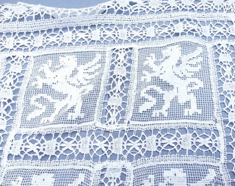ANTIQUE : patchwork de dentelle française, mariage, nappe, couverture centrale, dentelle aux fuseaux, blanc