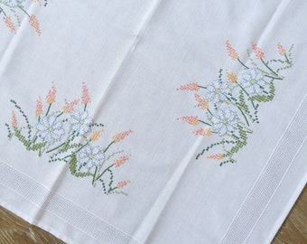 NEW: Handmade country-style tablecloth with summer flowers and embroidery.