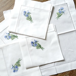SET: Bordado, servilletas, manteles individuales de flores