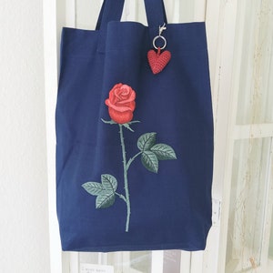 Handgestickt:Rose,Tasche/ Beutel ,Handtasche ,Herz Anhänger,dunkelblau