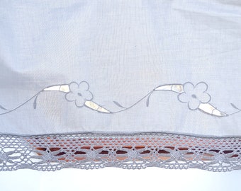 Embroidered flowers white bistro curtain bobbin lace hole pattern