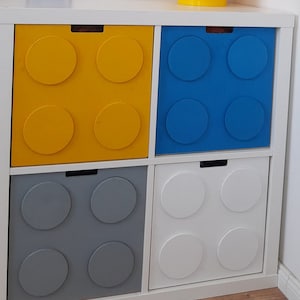 Easy "No Tools" lego IKEA kallax, doors for the kallax shelf assembly without tools