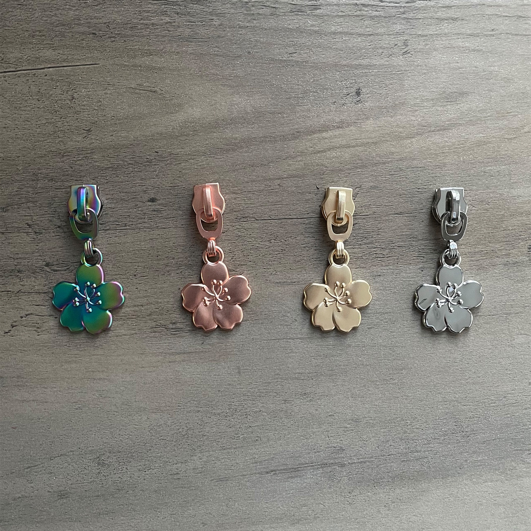 Sakura Flower Zipper Pulls (5 Pcs) Designed for #5 Nylon Zipper