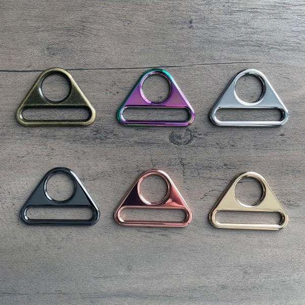 1.5" Triangle Rings (4 pieces)