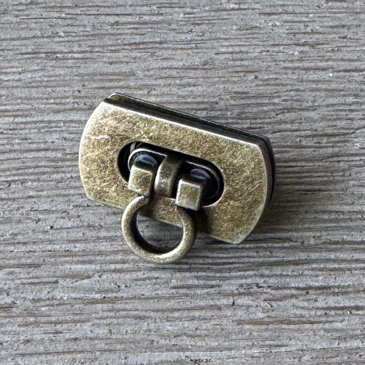 Medium Flip Lock - 1 Inch - 5 Finishes Available - Bag Making Supplies ...
