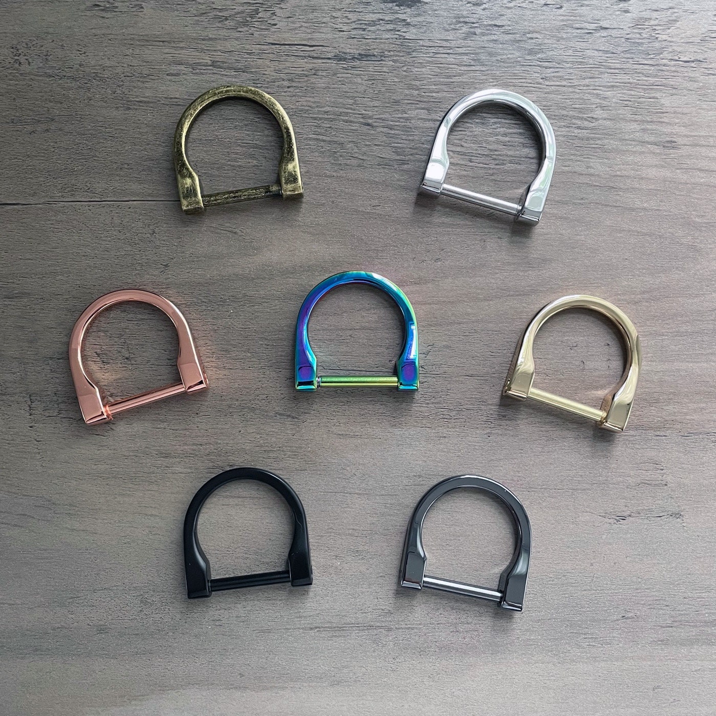 Horseshoe D Rings: Screw-In Strap Connector, inch (4 Pieces)