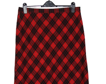 Hucke Tweed Wool Red and Black Checked Tartan Midi Skirt Size L