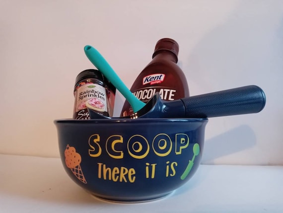 SCOOP There It Is Personalized Ice Cream Bowl 