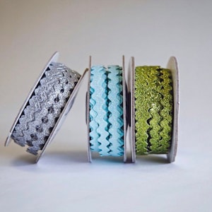 6mm Metallic Glitter Ric Rac Ribbon, Trimming, Braid, Quality Fabric and Material, Sewing and Crafts, Textiles, Crafts & Apparel