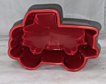 Stonewall Kitchen Mini Loaf Pan Stoneware Truck Shaped 6" x 4"
