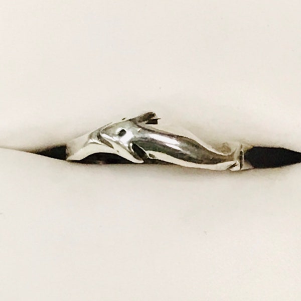 Sterling Silver Whale Ring Size 6 Fast Free Shipping!