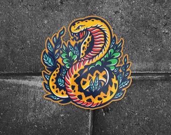 Żywa naklejka winylowa z wężem – ilustracja natury węża • Sztuka w stylu tatuażu • Wodoodporny winyl na laptopy i butelki z wodą